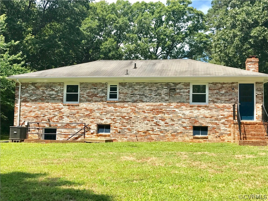 2139 Sandy Hook Road Goochland, VA 23063 - Photo 3 of 19 Gallery Image 3