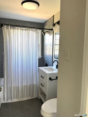 $1,950 | 7 Brickyard Road, Unit D, Farmington, CT 06032