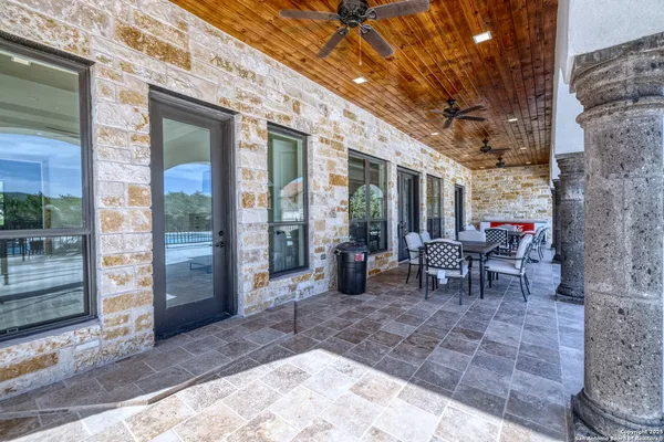 $1,398,500 | 1747 Mountain Vly Drive, Concan, TX 78838