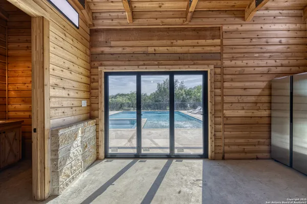 $1,398,500 | 1747 Mountain Vly Drive, Concan, TX 78838