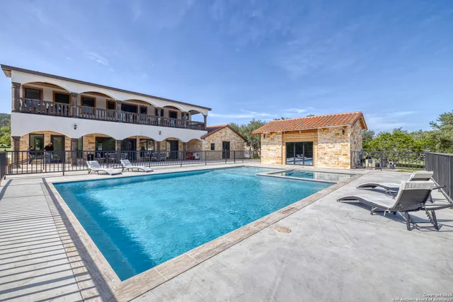 $1,398,500 | 1747 Mountain Vly Drive, Concan, TX 78838