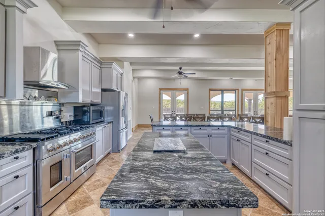 $1,398,500 | 1747 Mountain Vly Drive, Concan, TX 78838