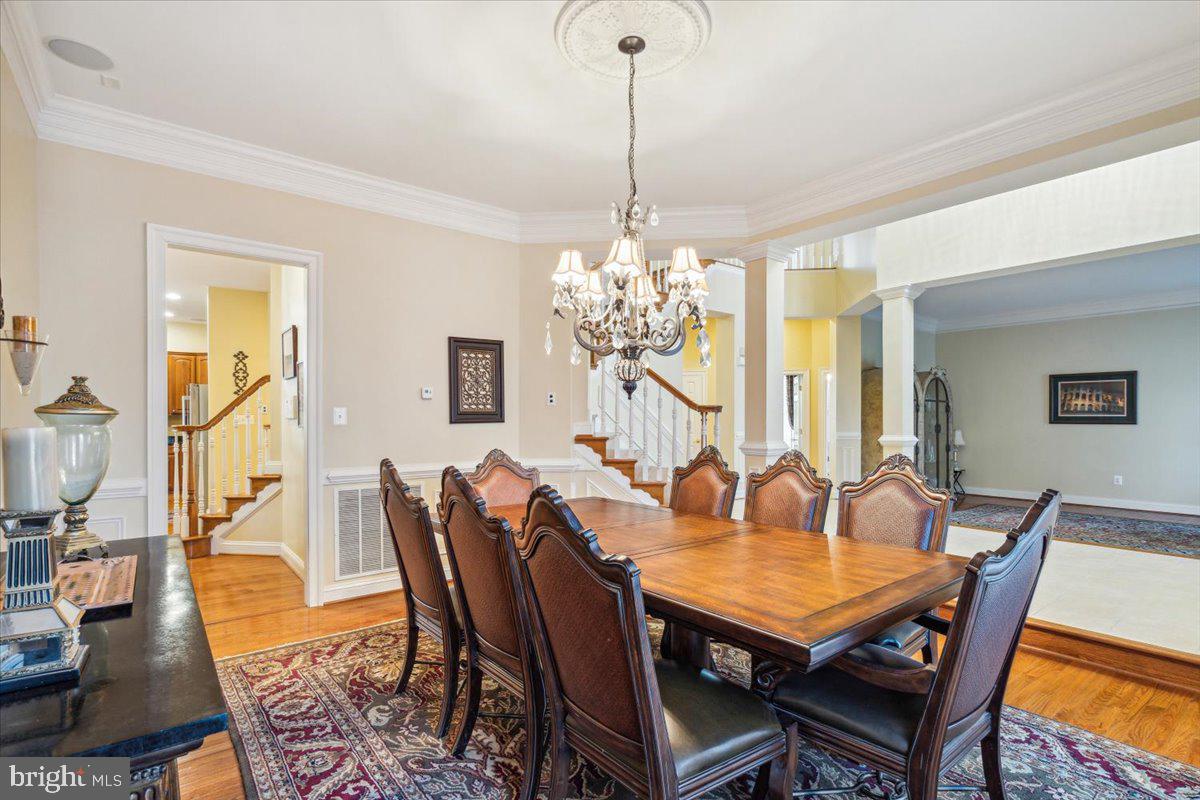 9315 Elgin Lane Frederick, MD 21704 - Photo 20 of 96 Formal Dining Room