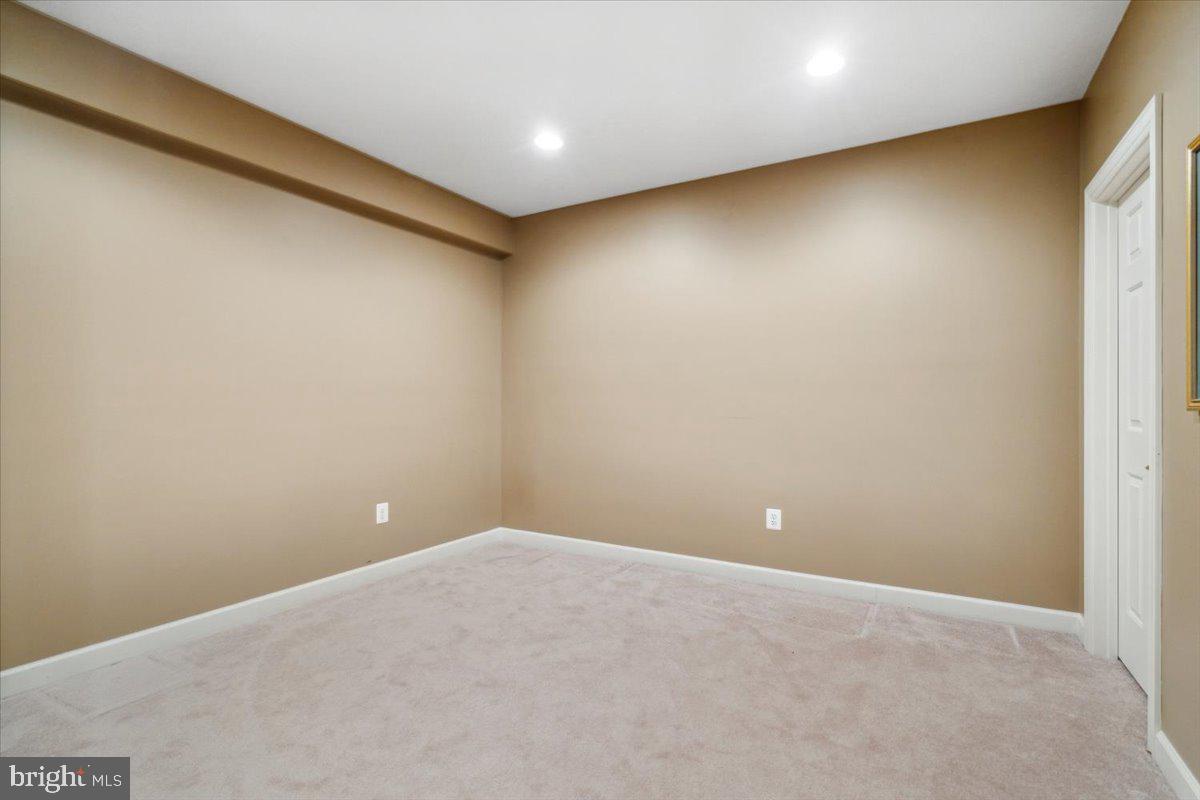 9315 Elgin Lane Frederick, MD 21704 - Photo 72 of 96