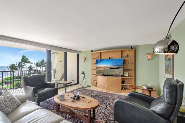 a living room filled with furniture