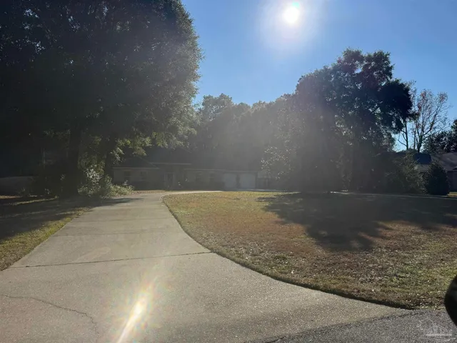 $99,900 | 5216 Crystal Creek Drive, Pace, FL 32571