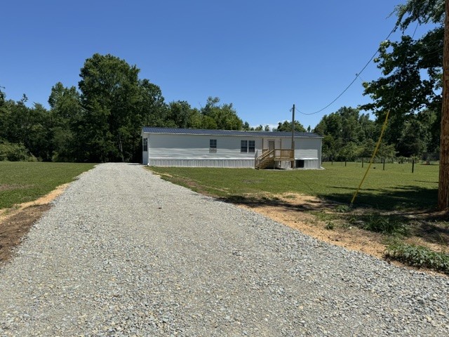 149 Horseshoe Bend Road Linden, TN 37096 - Photo 3 of 45