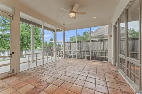 $800,000 | 231 Grand Lakes Drive, Baton Rouge, LA 70810