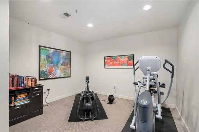 $429,000 | 4949 Wornall Road, Unit 410, Kansas City, MO 64112