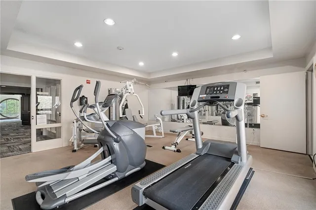 $429,000 | 4949 Wornall Road, Unit 410, Kansas City, MO 64112