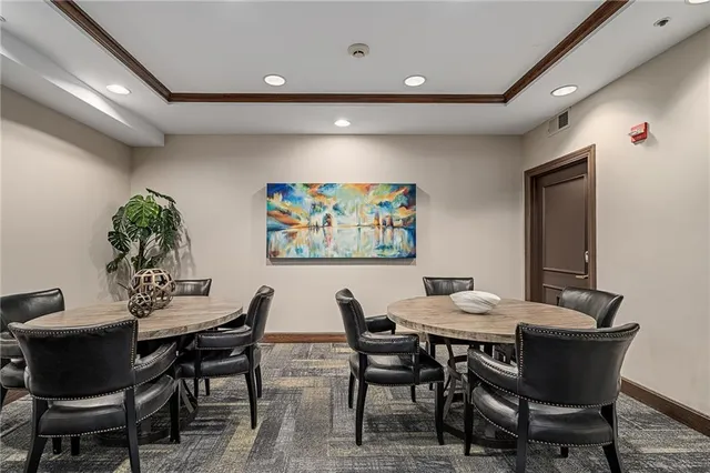 $429,000 | 4949 Wornall Road, Unit 410, Kansas City, MO 64112