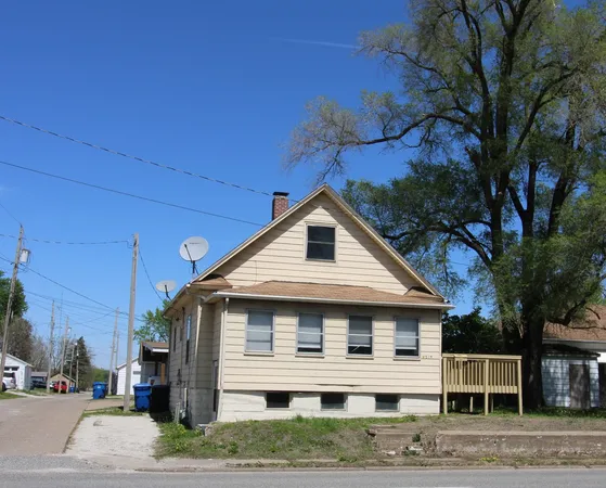 $65,000 | 4519 4th Avenue, Moline, IL 61265