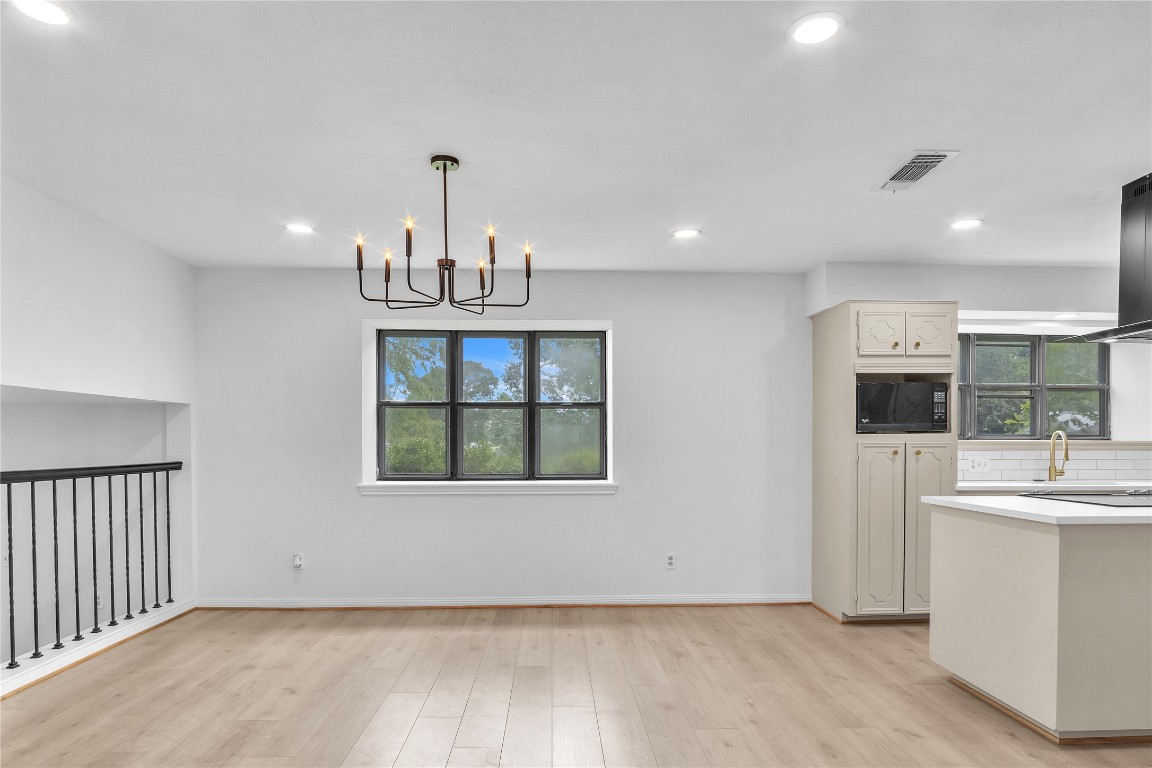 108 Woodland Road Lake Jackson, TX 77566 - Photo 14 of 48