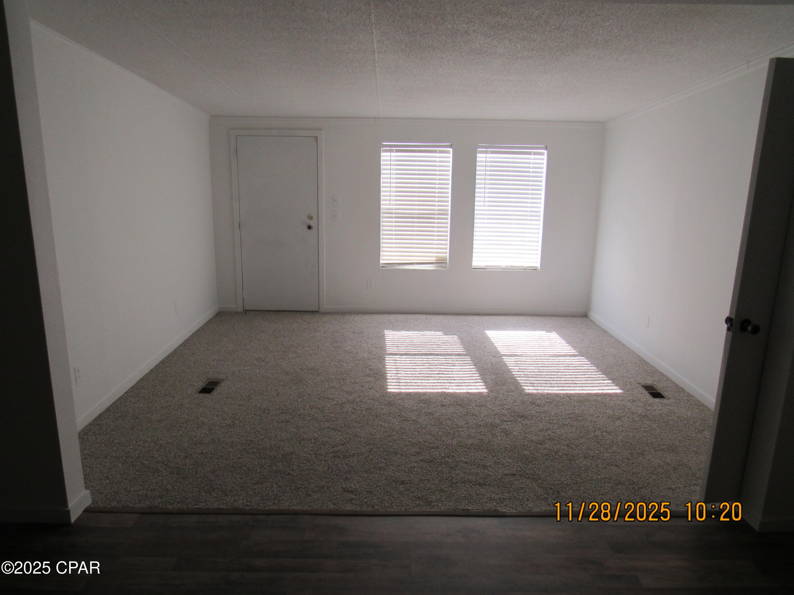 2988 5 Points Road Cottondale, FL 32431 - Photo 12 of 57