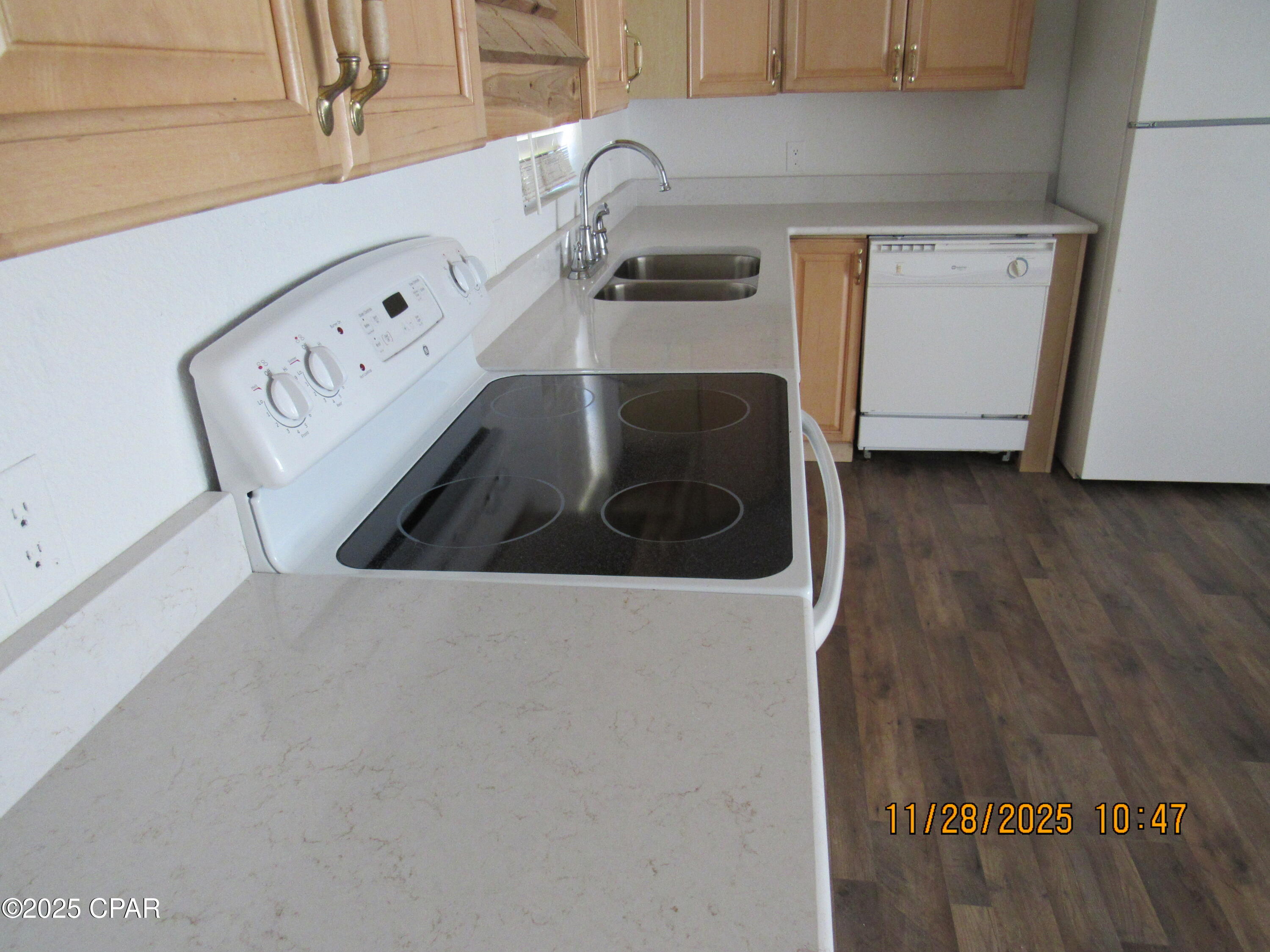 2988 5 Points Road Cottondale, FL 32431 - Photo 15 of 57