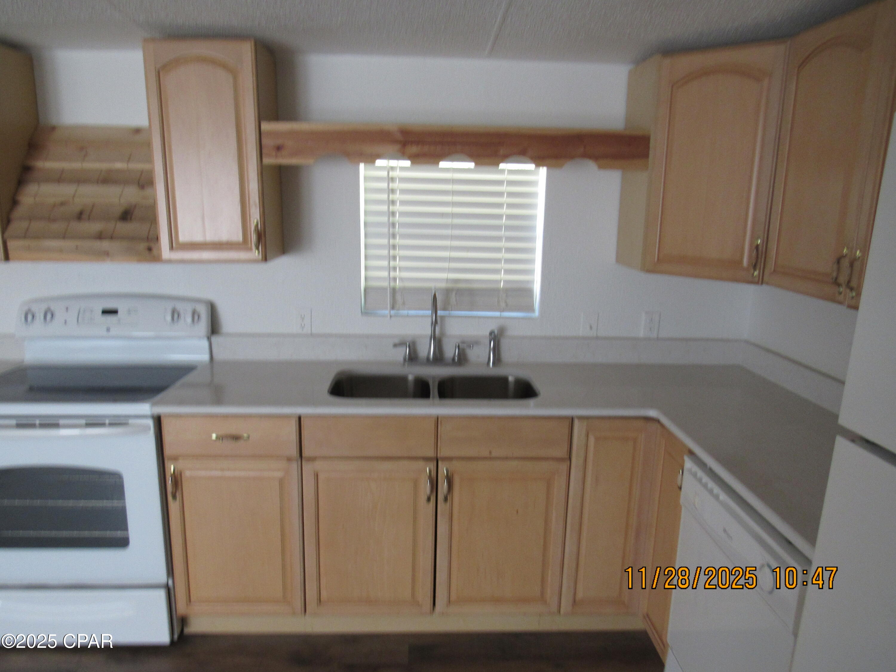 2988 5 Points Road Cottondale, FL 32431 - Photo 18 of 57