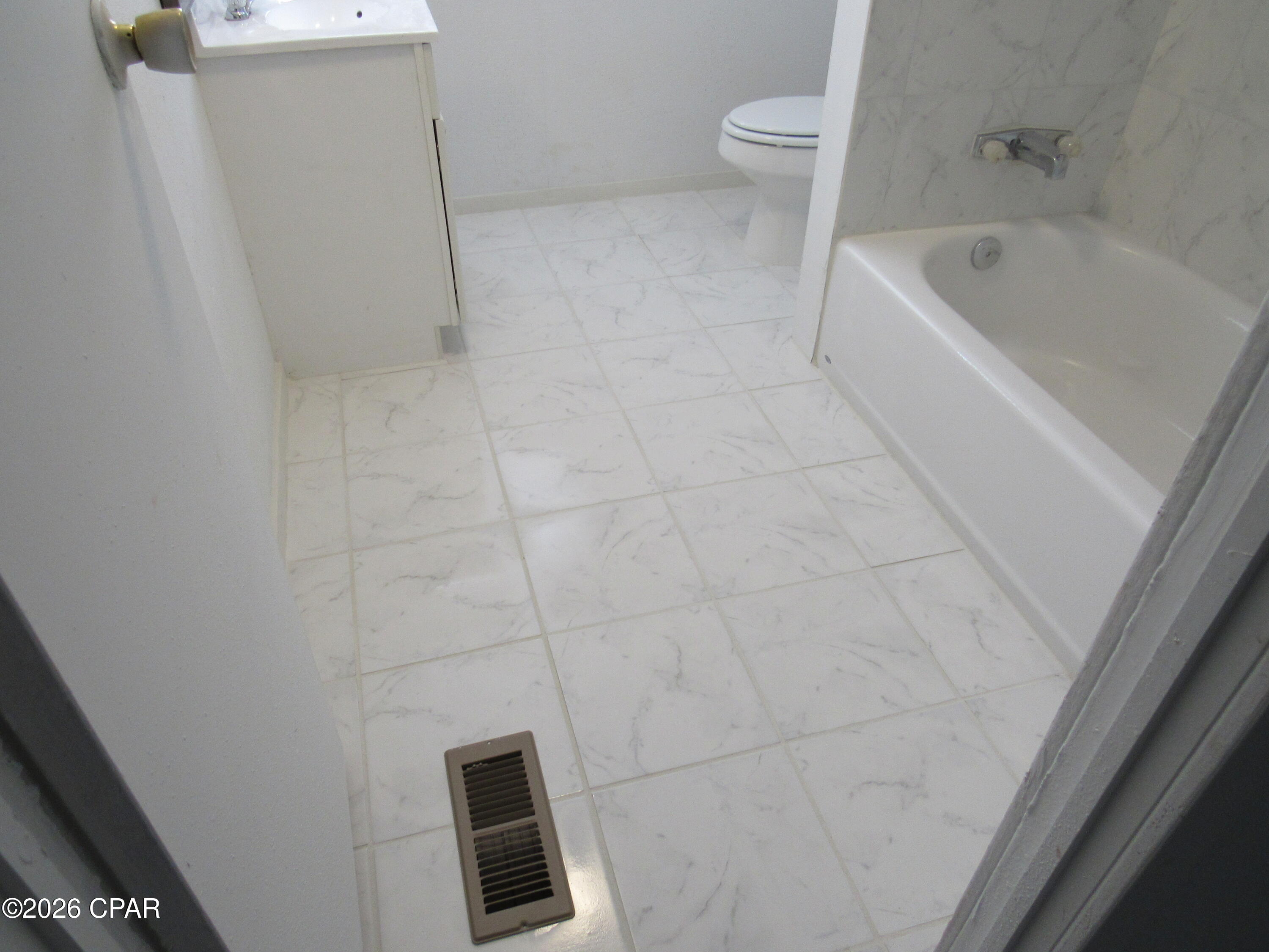 2988 5 Points Road Cottondale, FL 32431 - Photo 28 of 57