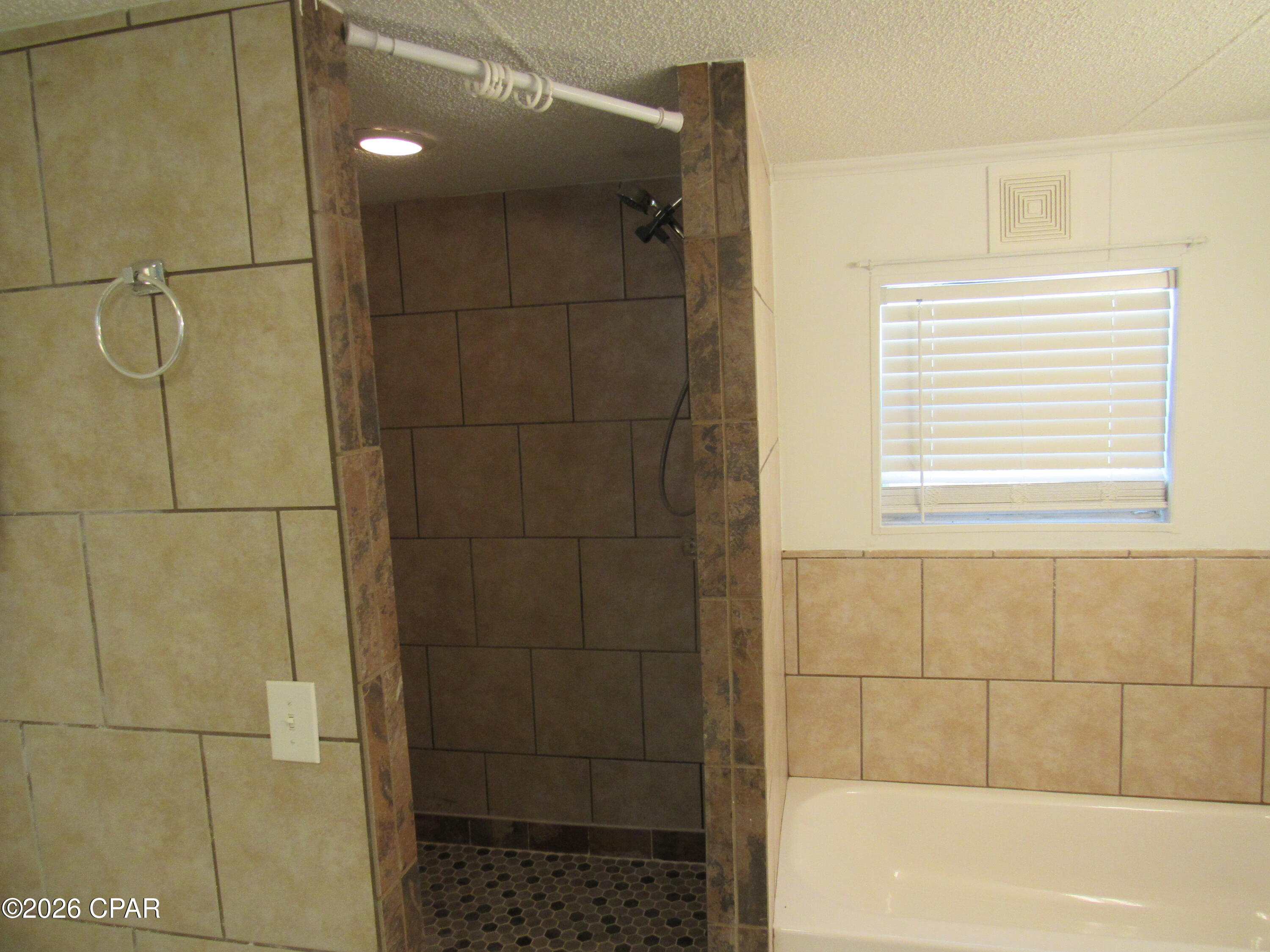 2988 5 Points Road Cottondale, FL 32431 - Photo 37 of 57