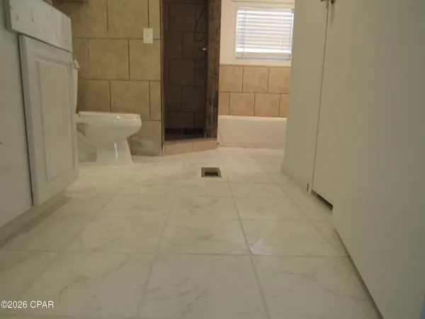 $179,900 | 2988 5 Points Road, Cottondale, FL 32431