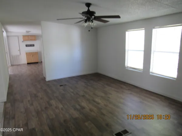 $179,900 | 2988 5 Points Road, Cottondale, FL 32431