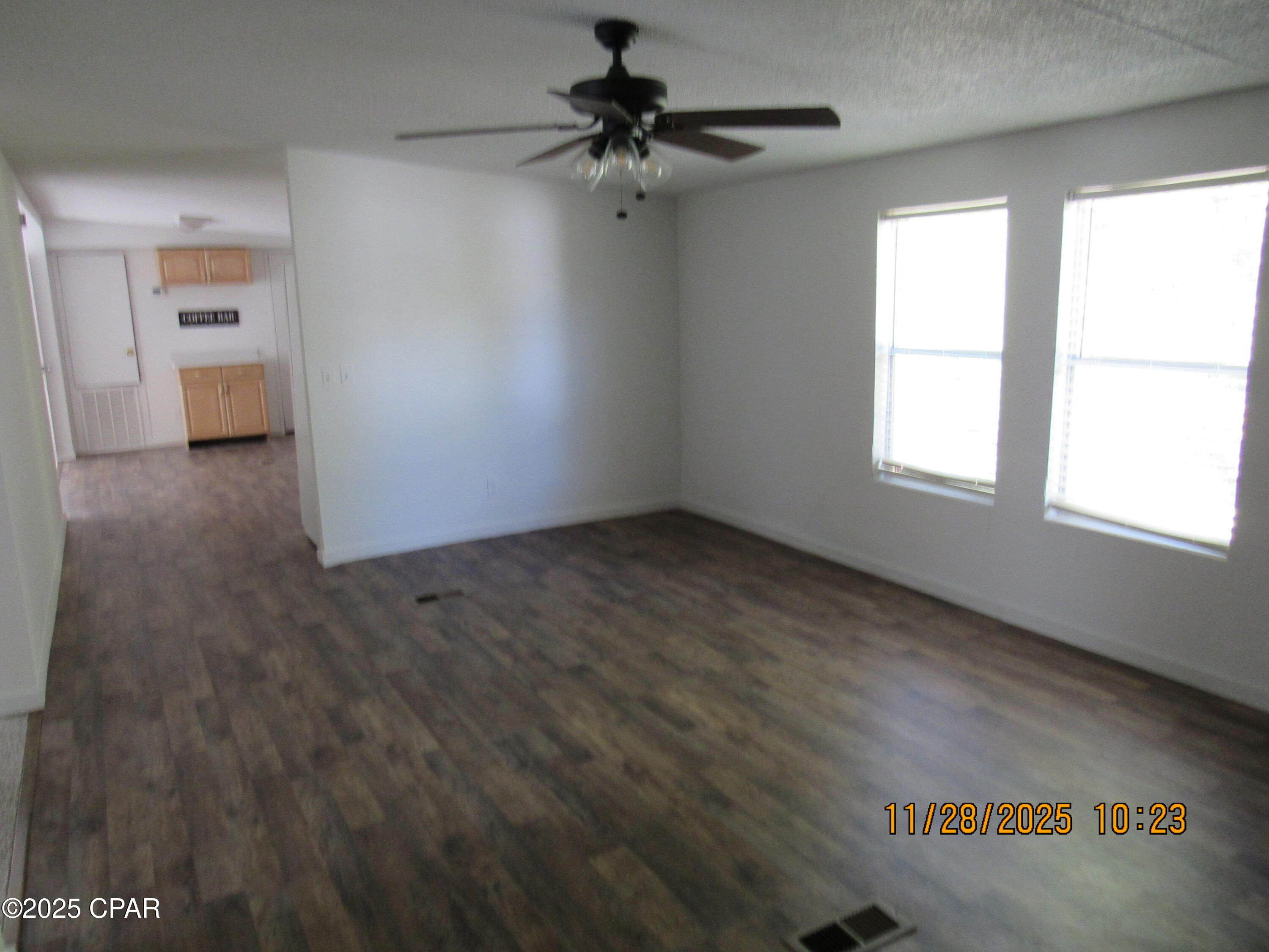 2988 5 Points Road Cottondale, FL 32431 - Photo 10 of 57