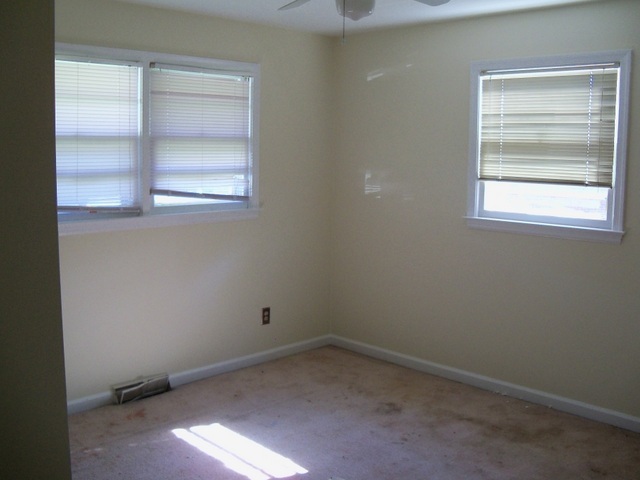 110 Deep Dell Road Salem, VA 24153 - Photo 8 of 15 Bedroom 2