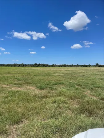 $3,050,500 | 0 Preston/robson, Columbus, TX 78934
