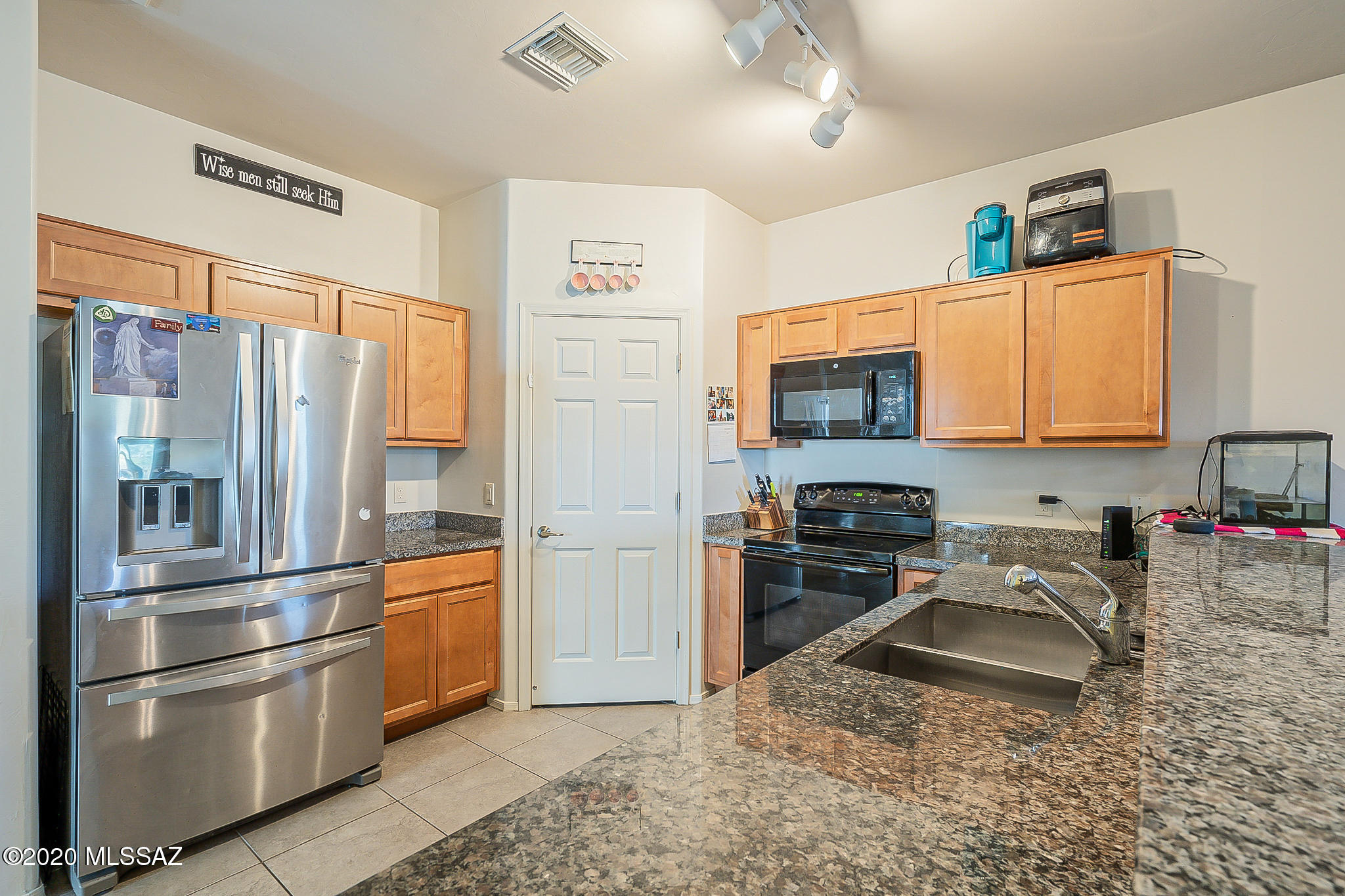 1434 North Wentworth Road Vail, AZ 85641 - Photo 8 of 31