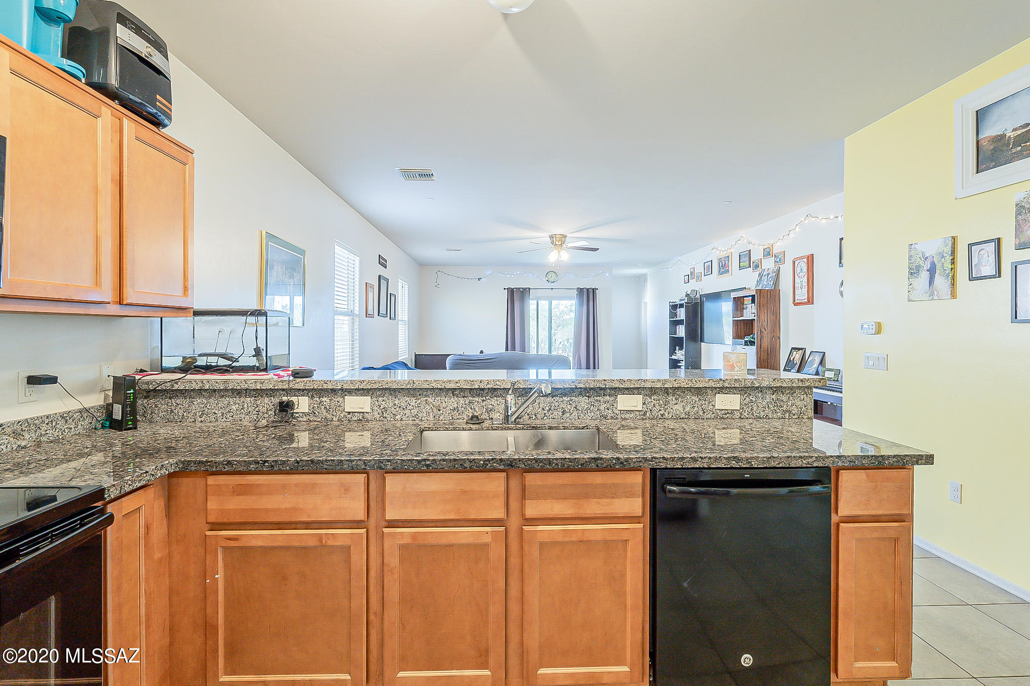 1434 North Wentworth Road Vail, AZ 85641 - Photo 10 of 31