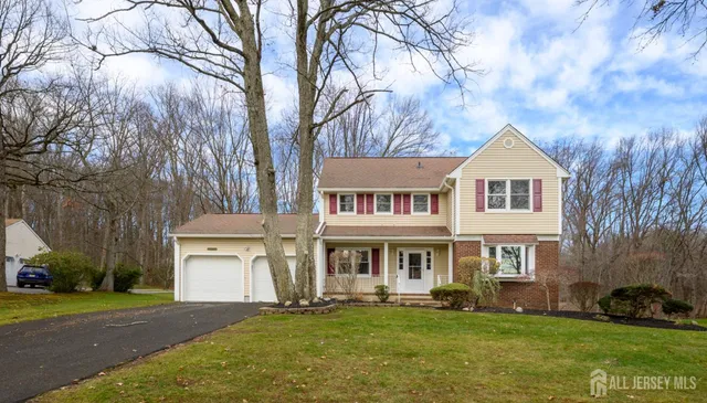 $719,000 | 11 Navajo Road, East Brunswick, NJ 08816