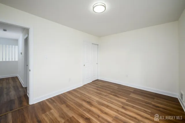 $719,000 | 11 Navajo Road, East Brunswick, NJ 08816