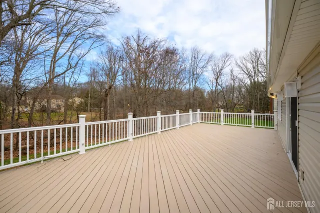 $719,000 | 11 Navajo Road, East Brunswick, NJ 08816