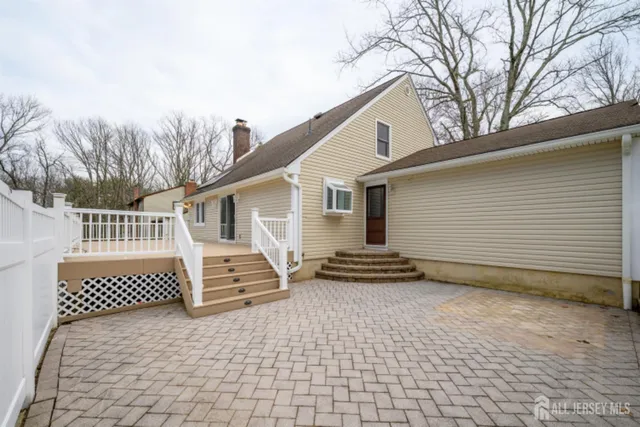 $719,000 | 11 Navajo Road, East Brunswick, NJ 08816