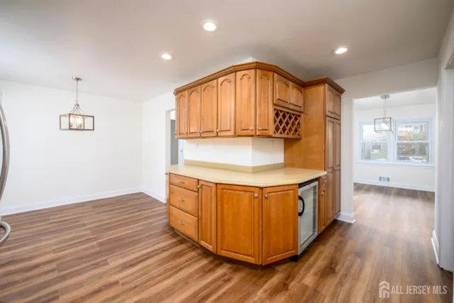 $719,000 | 11 Navajo Road, East Brunswick, NJ 08816