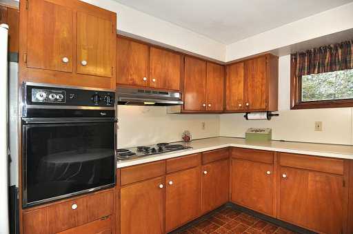 340 Market Street Warren, RI 02885 - Photo 8 of 12 Other.