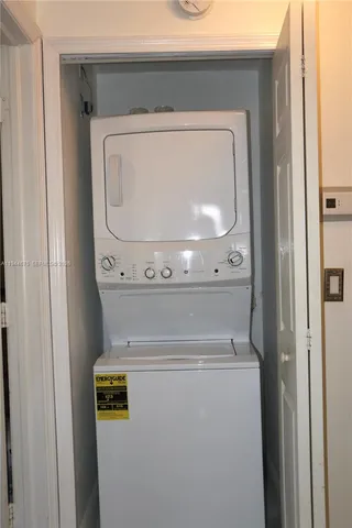 $395,000 | 6440 Northwest 114th Avenue, Unit 437, Doral, FL 33178