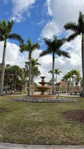 $395,000 | 6440 Northwest 114th Avenue, Unit 437, Doral, FL 33178