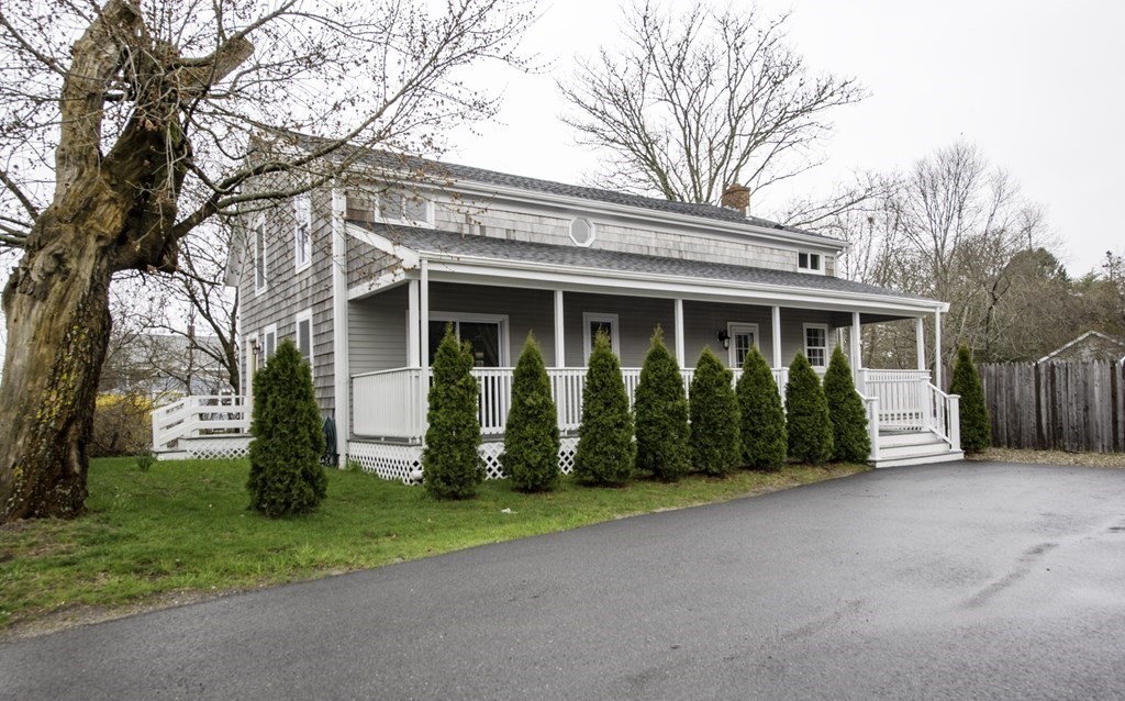223 Marion Road Wareham, MA 02571 - Photo 1 of 29 Gallery Image 1