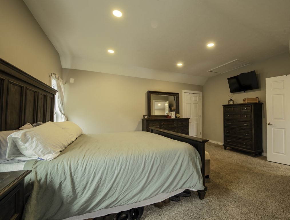 223 Marion Road Wareham, MA 02571 - Photo 18 of 29 Gallery Image 18