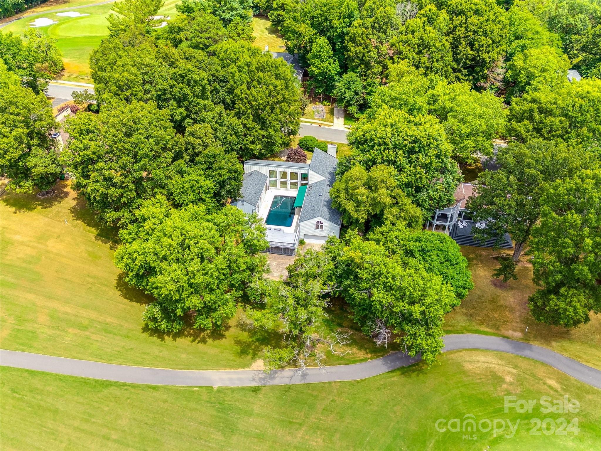 4001 Rounding Run Road Charlotte, NC 28277 - Photo 3 of 42 a view of a garden with a house