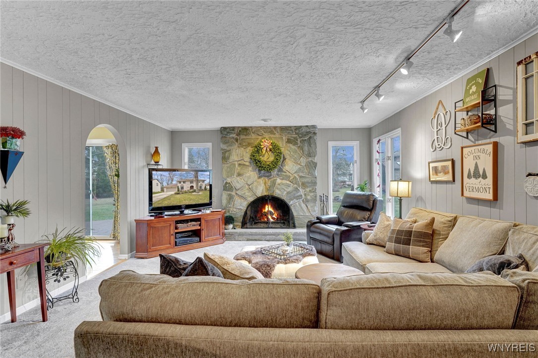 287 Forestview Drive Amherst, NY 14221 - Photo 18 of 49