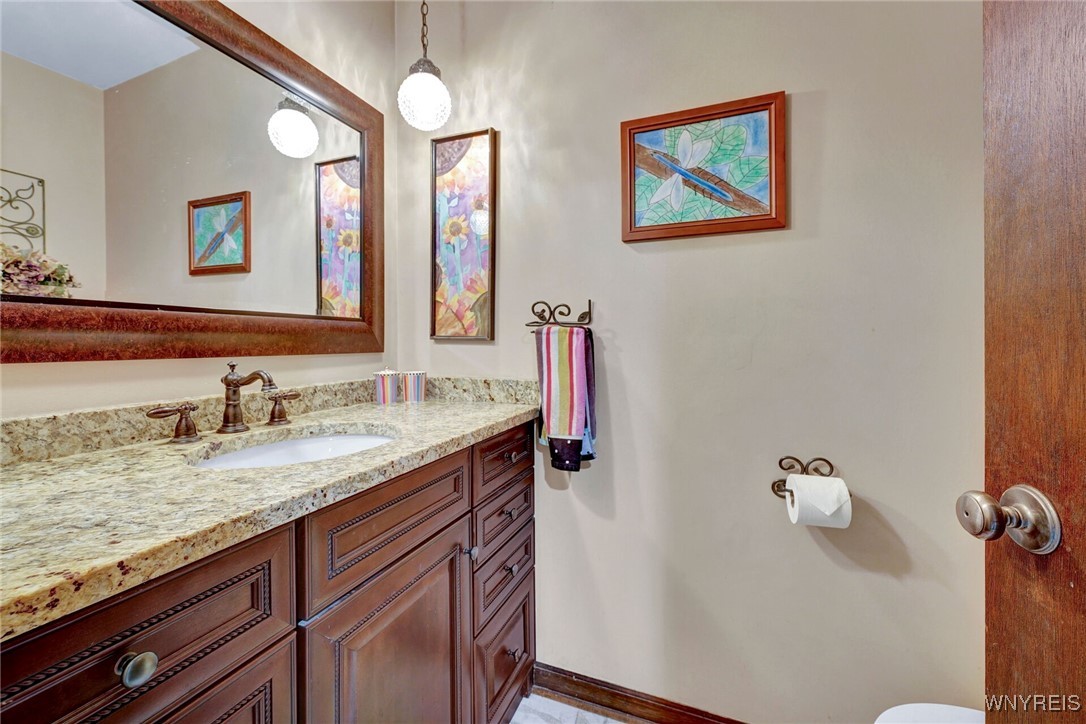 287 Forestview Drive Amherst, NY 14221 - Photo 27 of 49