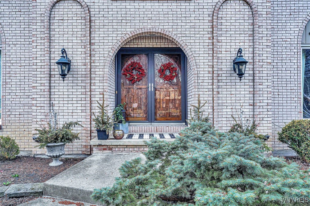 287 Forestview Drive Amherst, NY 14221 - Photo 5 of 49