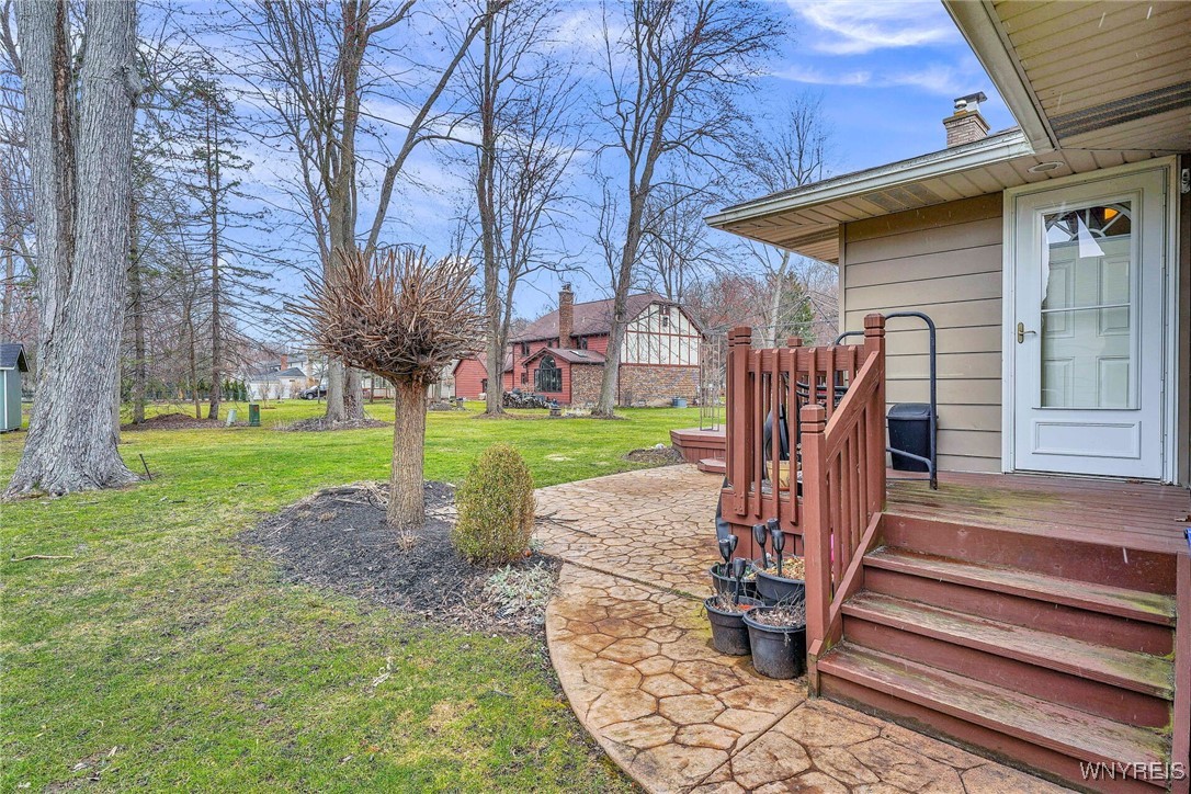 287 Forestview Drive Amherst, NY 14221 - Photo 7 of 49