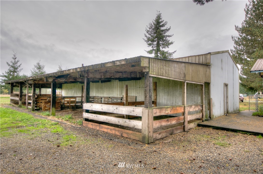 16422 Gibson Road Southwest Tenino, WA 98589 - Photo 11 of 21