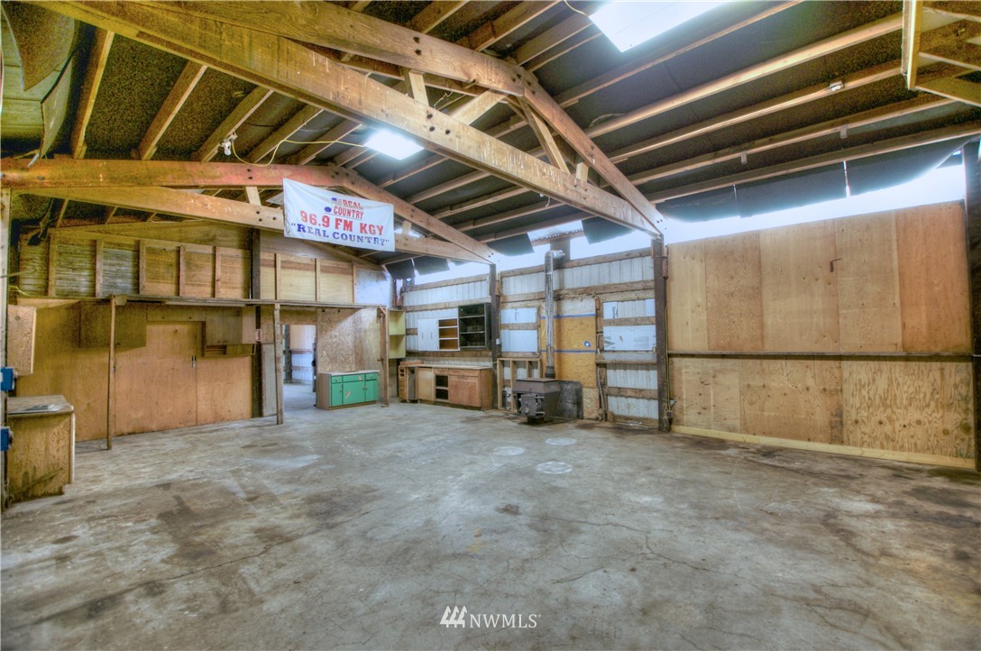 16422 Gibson Road Southwest Tenino, WA 98589 - Photo 7 of 21