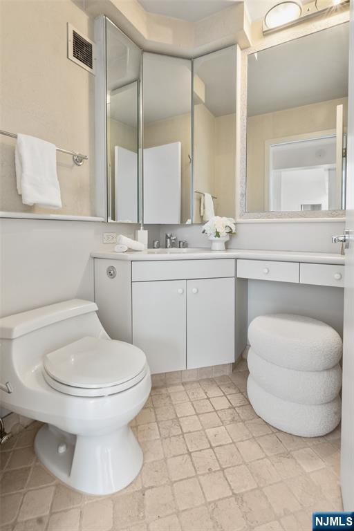 1 Horizon Road, Unit PH 1 Fort Lee, NJ 07024 - Photo 17 of 45