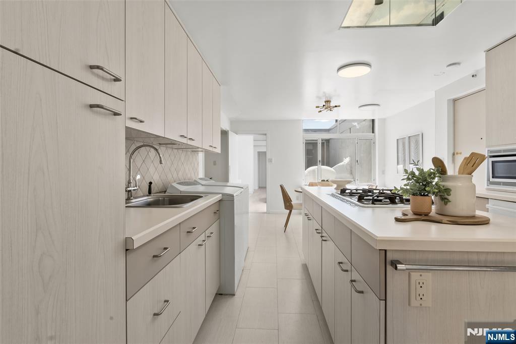 1 Horizon Road, Unit PH 1 Fort Lee, NJ 07024 - Photo 19 of 45