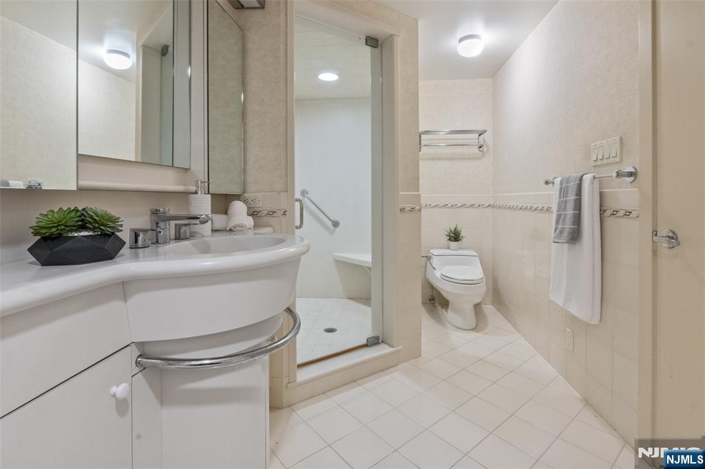 1 Horizon Road, Unit PH 1 Fort Lee, NJ 07024 - Photo 36 of 45