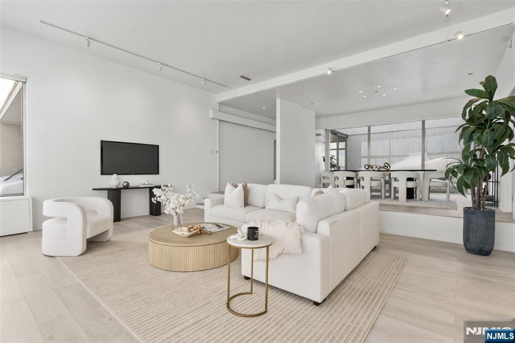 1 Horizon Road, Unit PH 1 Fort Lee, NJ 07024 - Photo 8 of 45